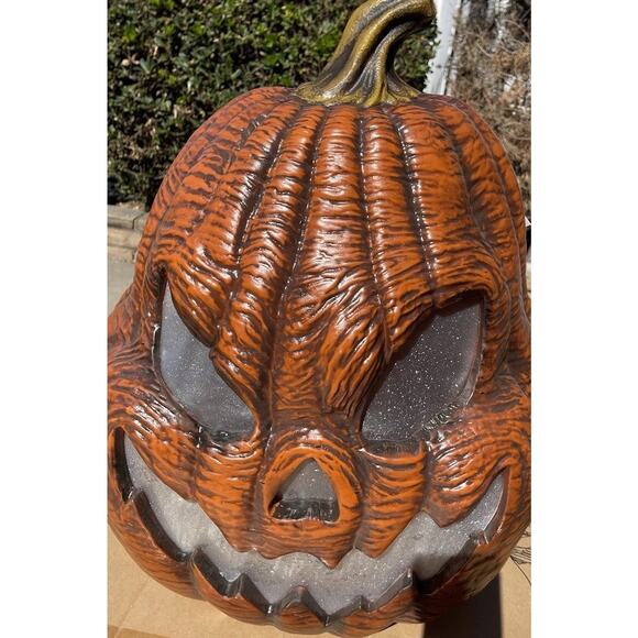 25 In Halloween Classics Battery Operated LED Grisly Jack O Lantern Spooky Face - Picture 8 of 11